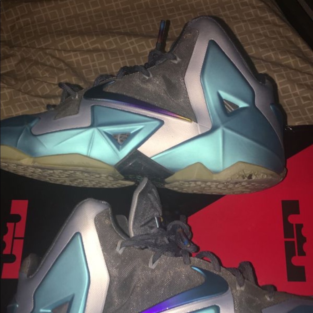 LeBron 11